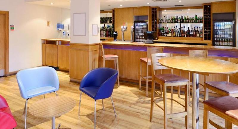 לונדון Travelodge Farringdon מראה חיצוני תמונה