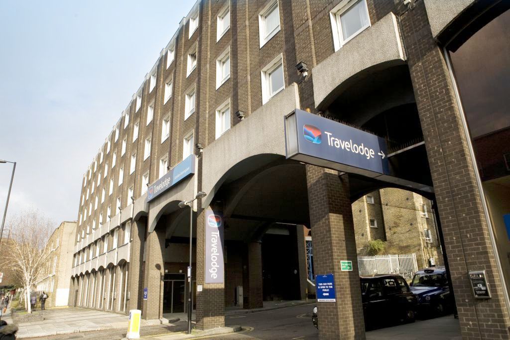 לונדון Travelodge Farringdon מראה חיצוני תמונה